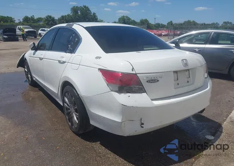 2008 Honda Accord 2.4 Lx-P из США, поврежденный, VIN 1HGCP264X8A153703